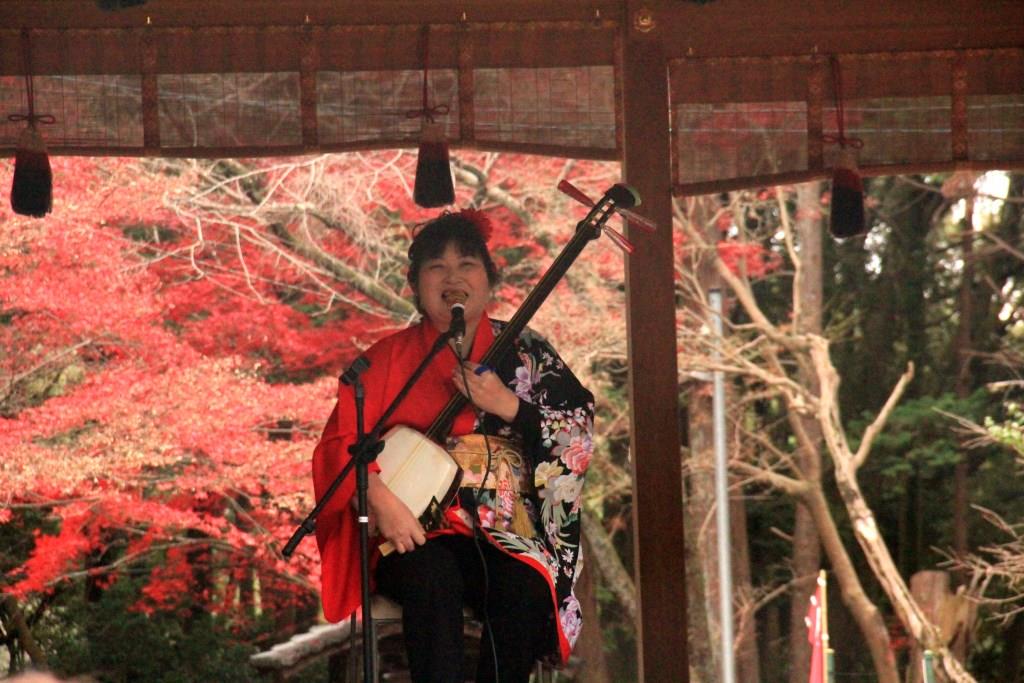 京都 神社 津軽三味線 奉納